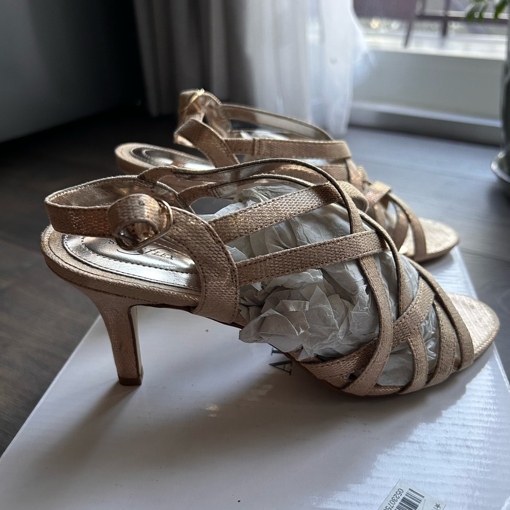 Alfani Alisa evening sandals  Platino color